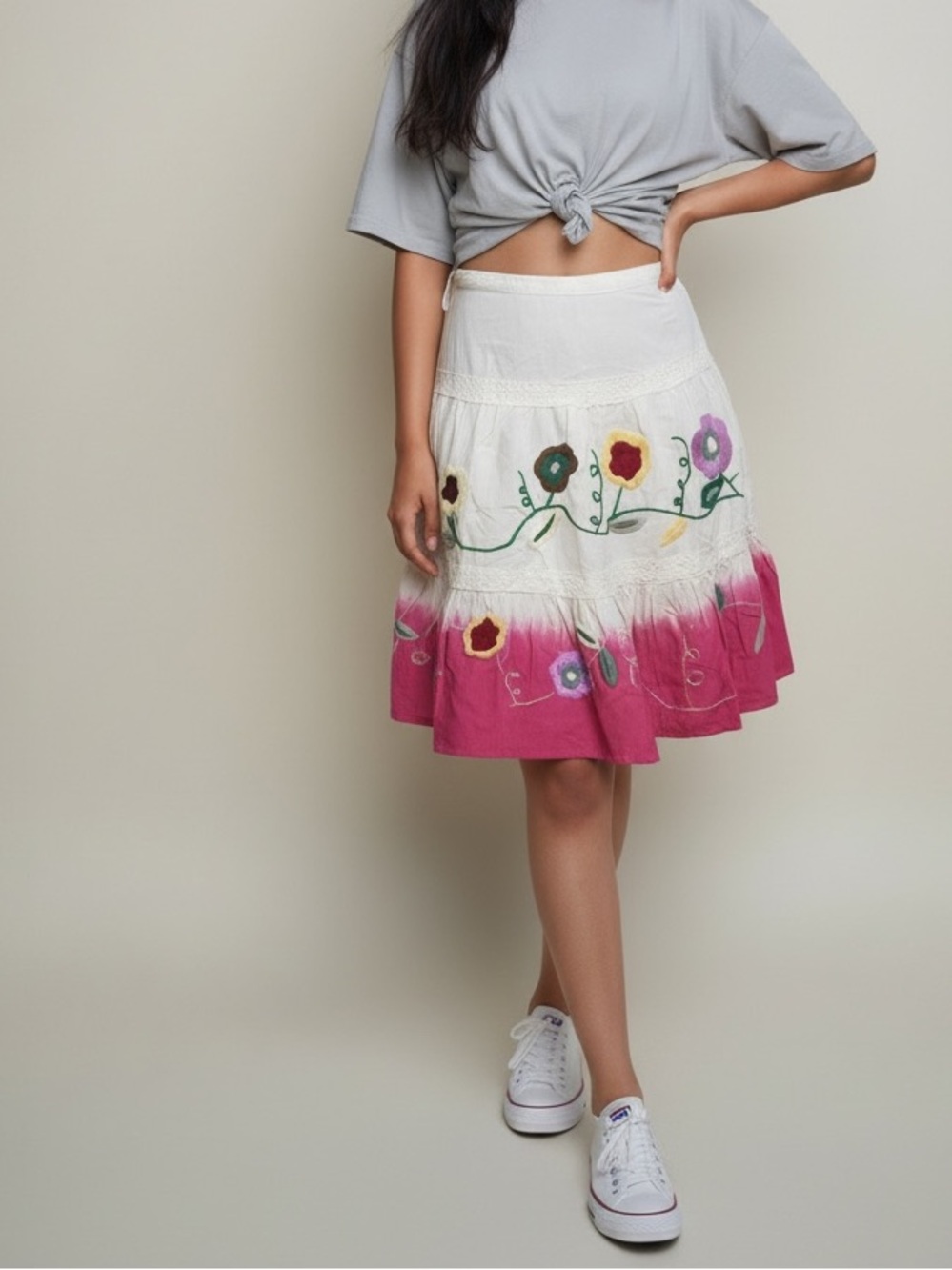 Chaudry KC White Dip Dye Embroidered Floral Knee Length Skirt Size XS NWT